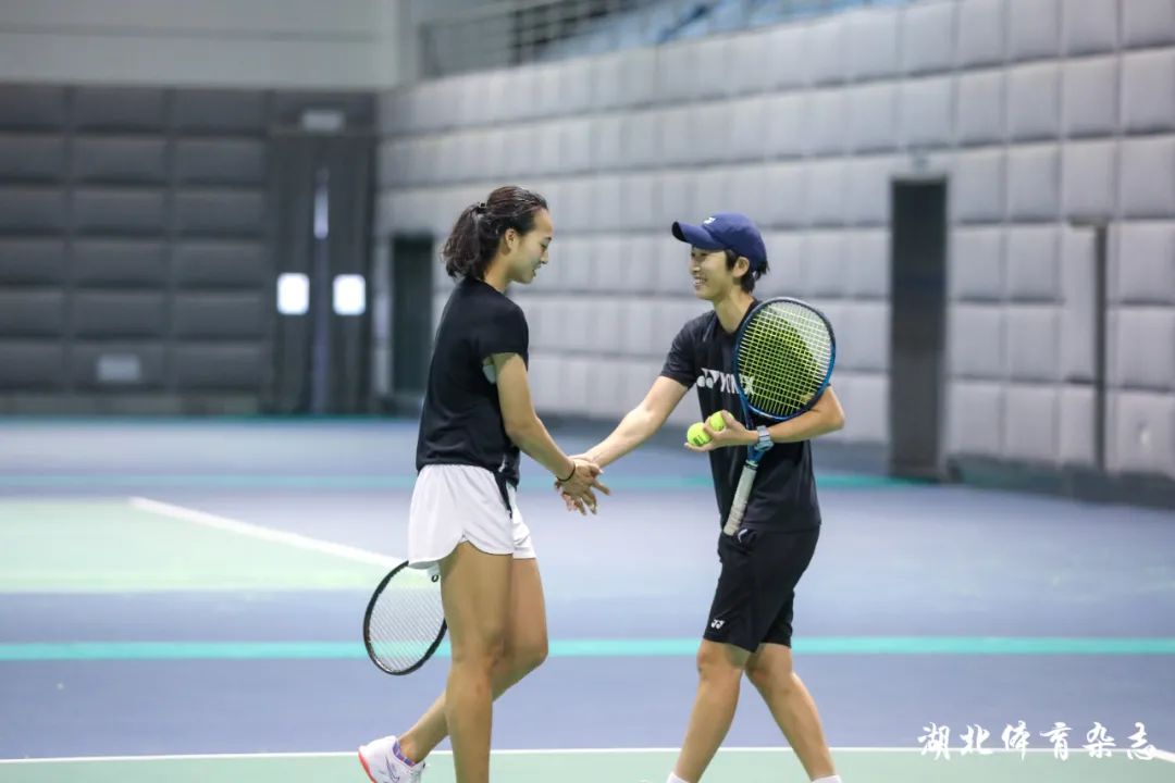 更展示了东 更展示了东