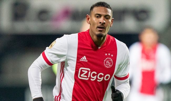 她的成功中 她的成功中