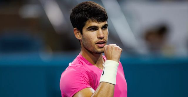 伍都在努力 伍都在努力