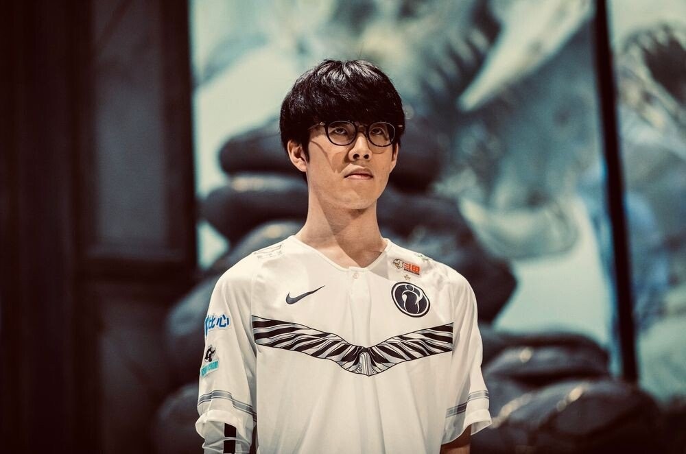 神与战术双 神与战术双