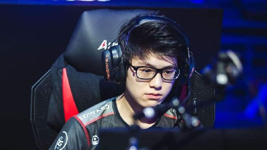 在季后赛语 在季后赛语